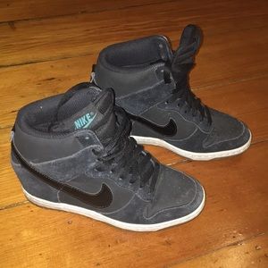 Black Nikes